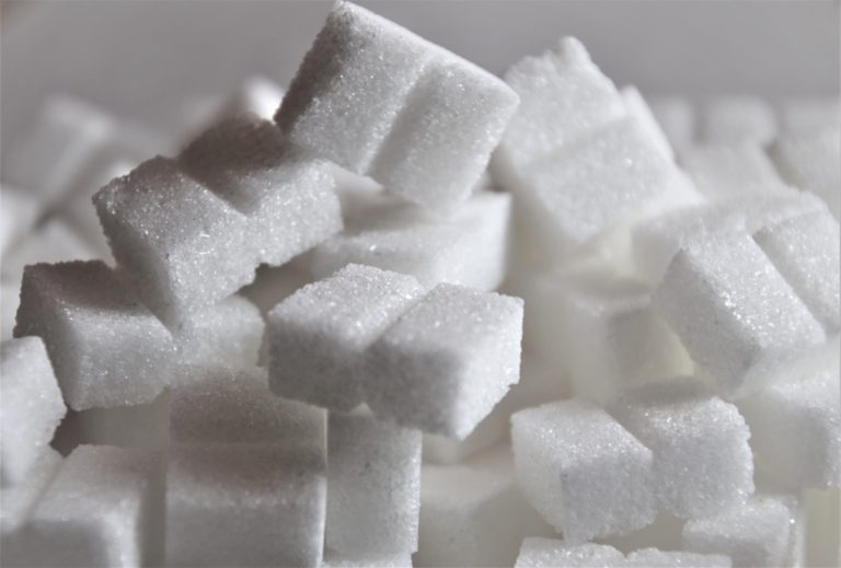 Do Horses Eat Sugar Cubes? All You Need To Know - Equineigh